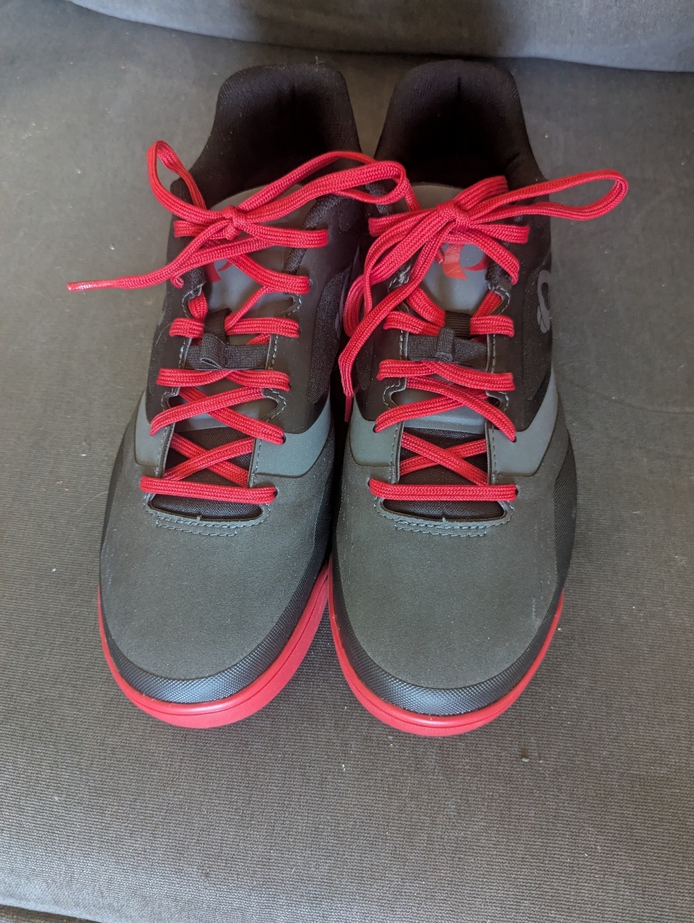 PEARL IZUMI X-Alp Launch SPD Cycling Shoes - Black and Red